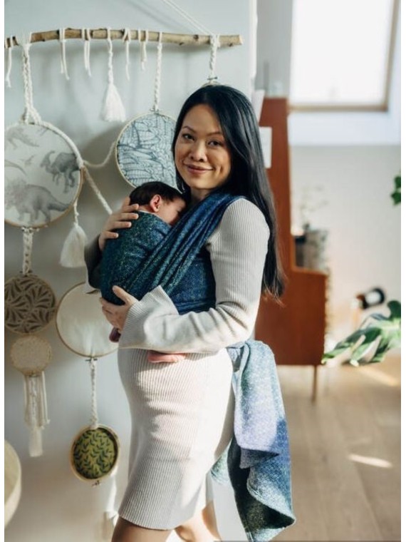 LennyLamb baby wrap – ergonomic and soft from birth to preschool