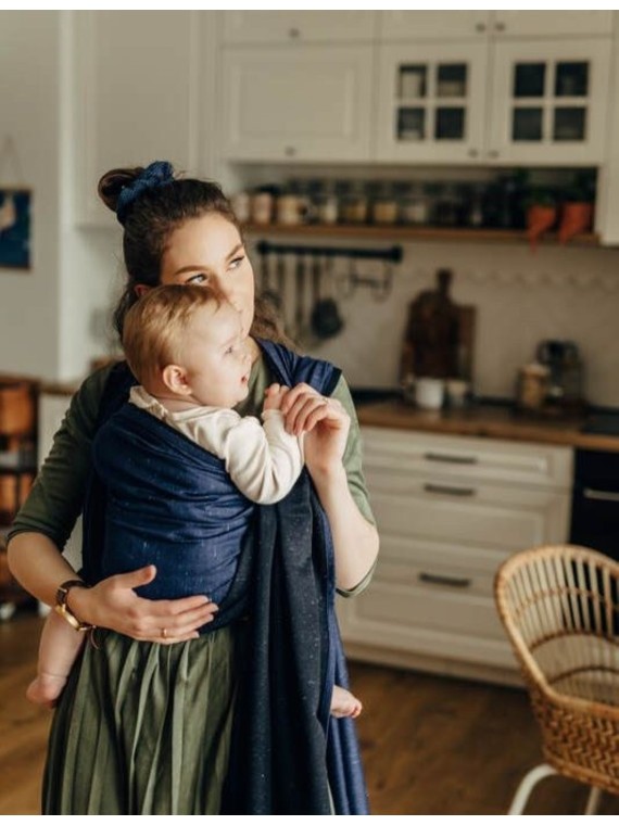 LennyLamb baby wrap – ergonomic and soft from birth to preschool