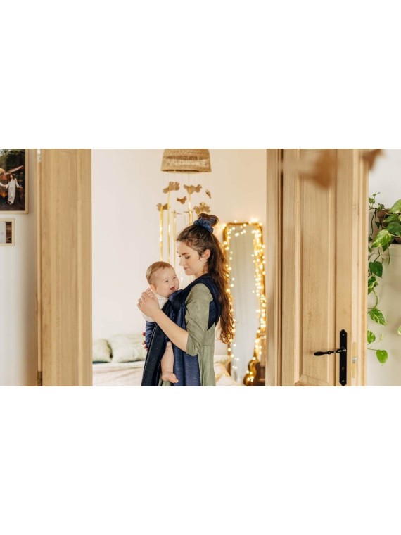 LennyLamb baby wrap – ergonomic and soft from birth to preschool