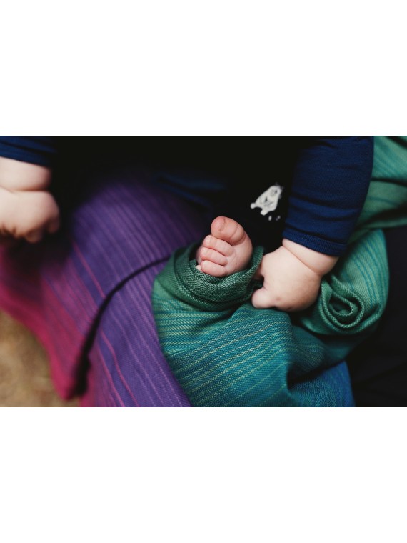 Little Frog baby sling – breathable and affordable baby wrap