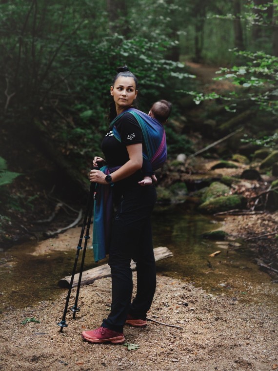 Little Frog baby sling – breathable and affordable baby wrap