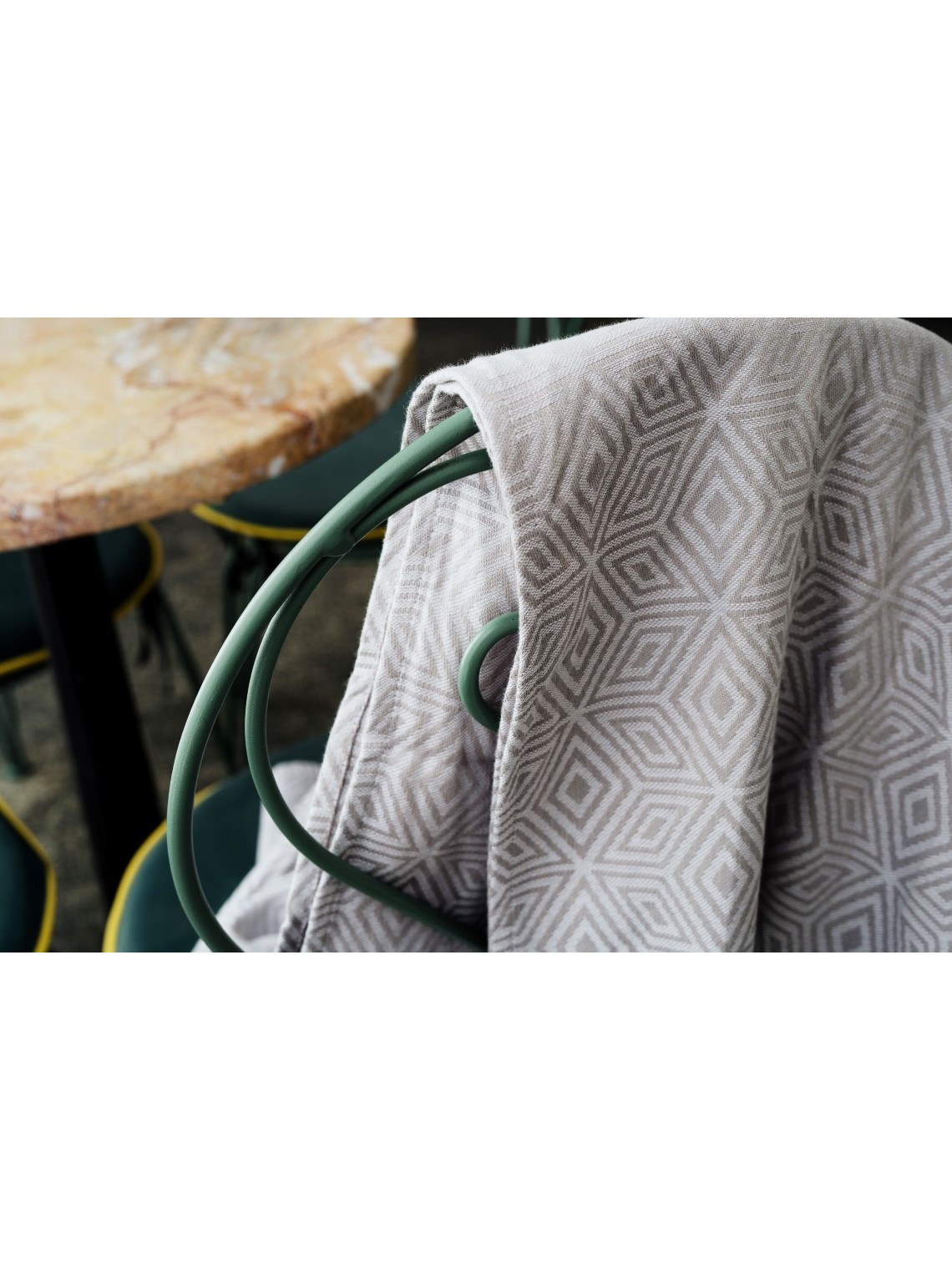 Little Frog baby sling – breathable and affordable baby wrap