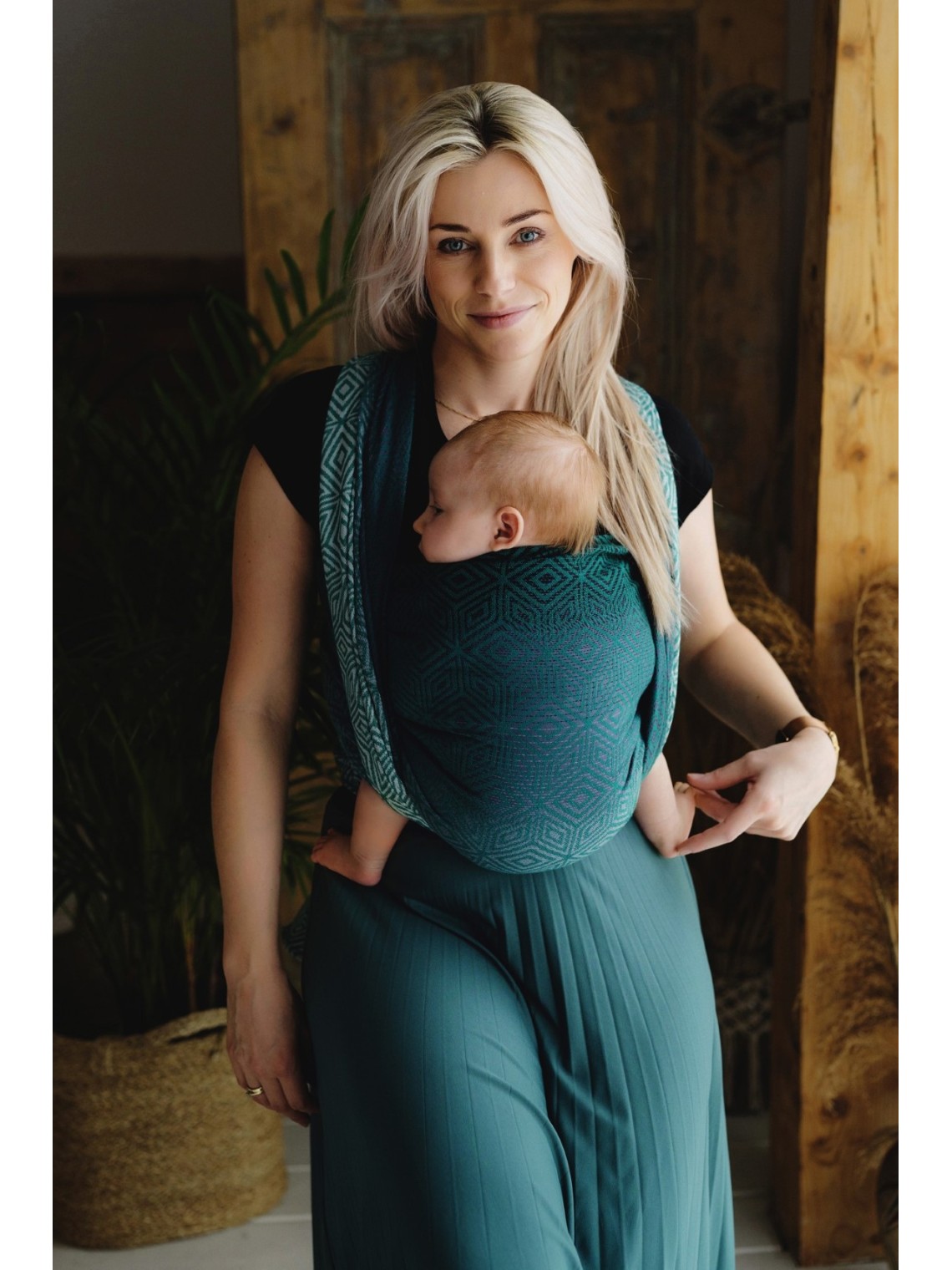 Little Frog baby sling – breathable and affordable baby wrap Little Frog baby sling – breathable and affordable baby wrap