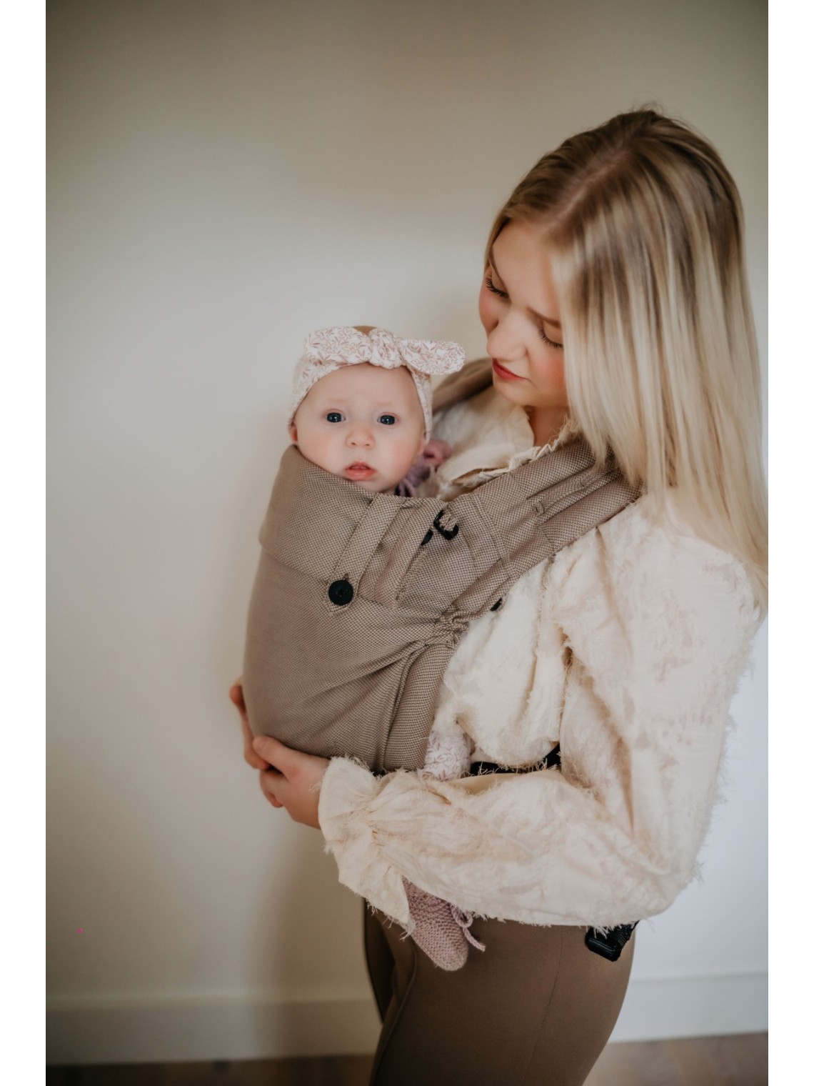 Pure Baby Love Click & Go+ – ergonoomiline beebikandekott