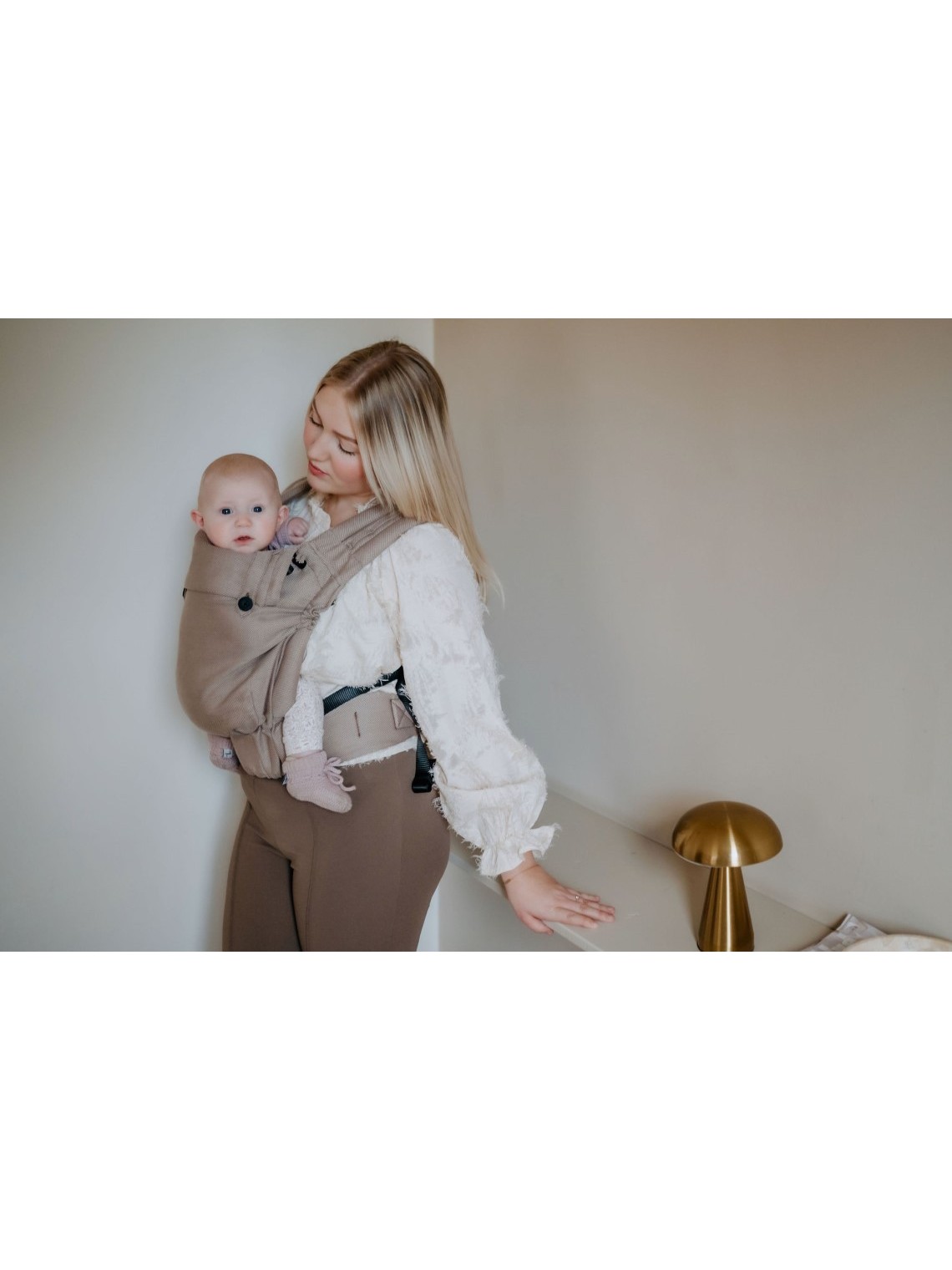 Pure Baby Love Click & Go+ – ergonoomiline beebikandekott