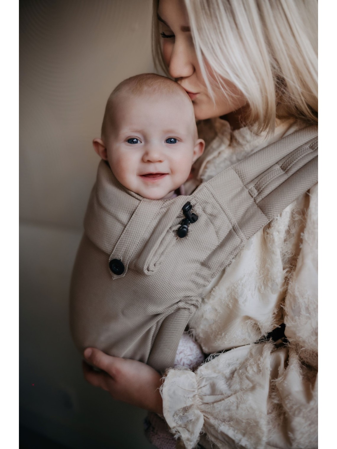 Pure Baby Love Click & Go+ – ergonoomiline beebikandekott