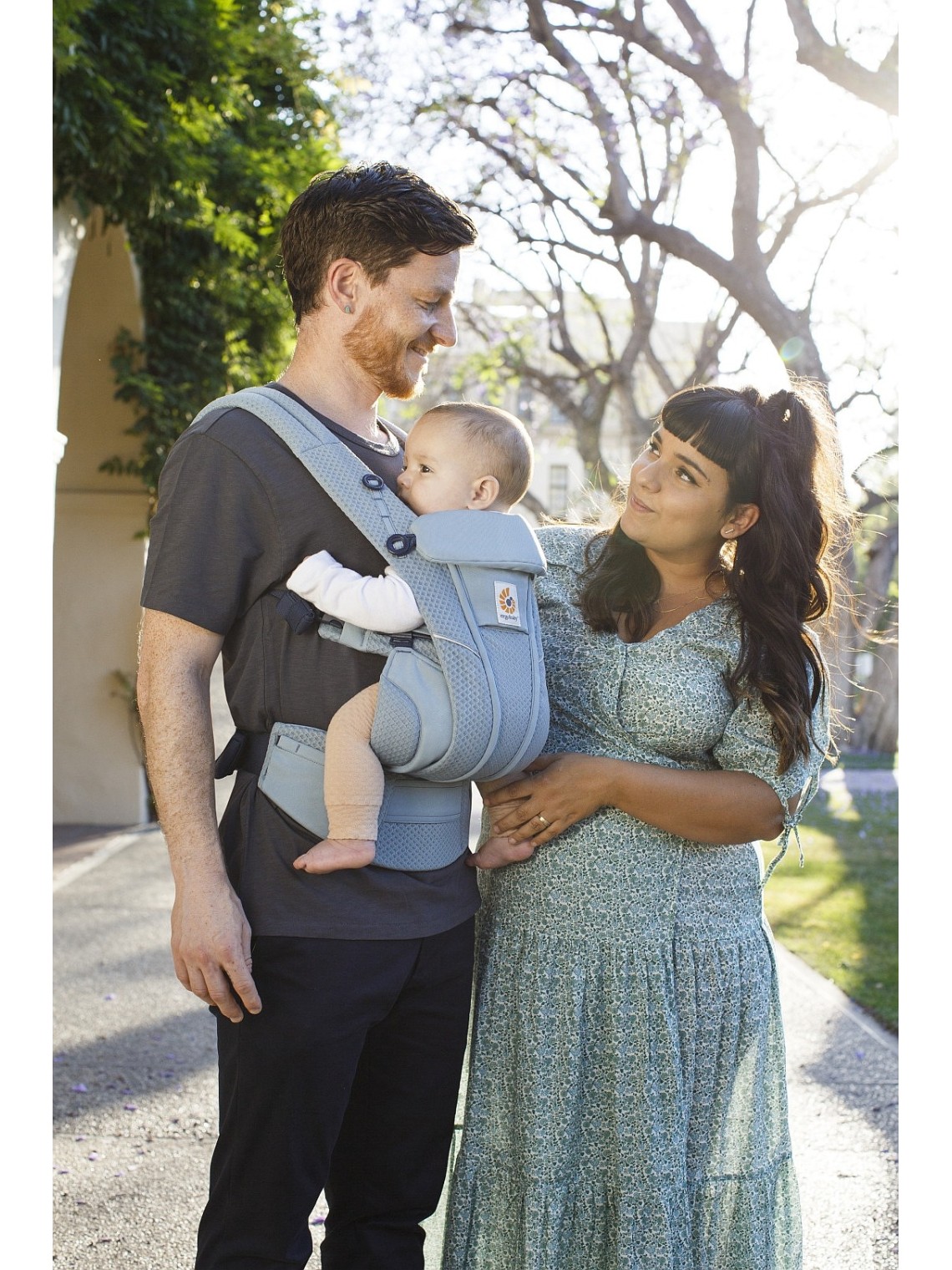 Ergobaby Omni Breeze – hingav kandekott sünnist alates Ergobaby Omni Breeze – hingav kandekott sünnist alates