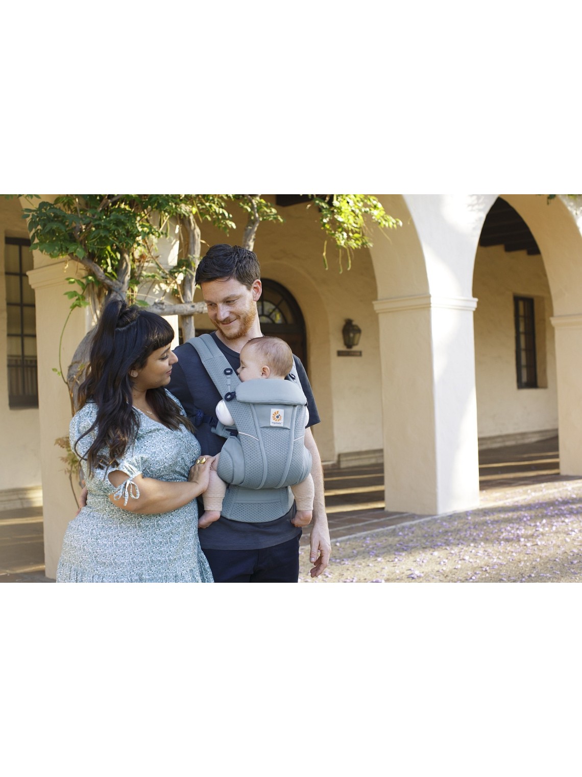 Ergobaby Omni Breeze – hingav kandekott sünnist alates Ergobaby Omni Breeze – hingav kandekott sünnist alates