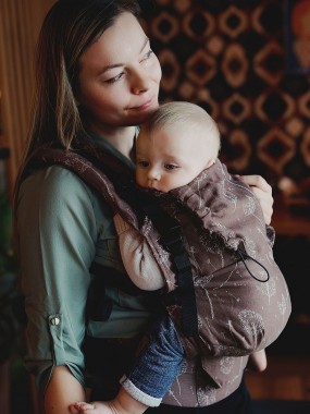 Little Frog Prime – lightweight, breathable newborn carrier Little Frog Prime – lightweight, breathable newborn carrier