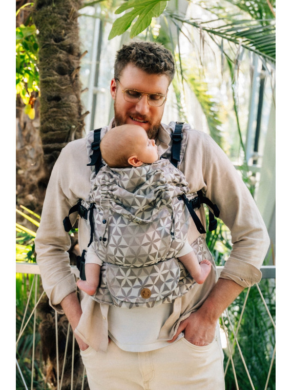 LennyUpGrade – adjustable ergonomic baby carrier from 3.5 to 20 kg