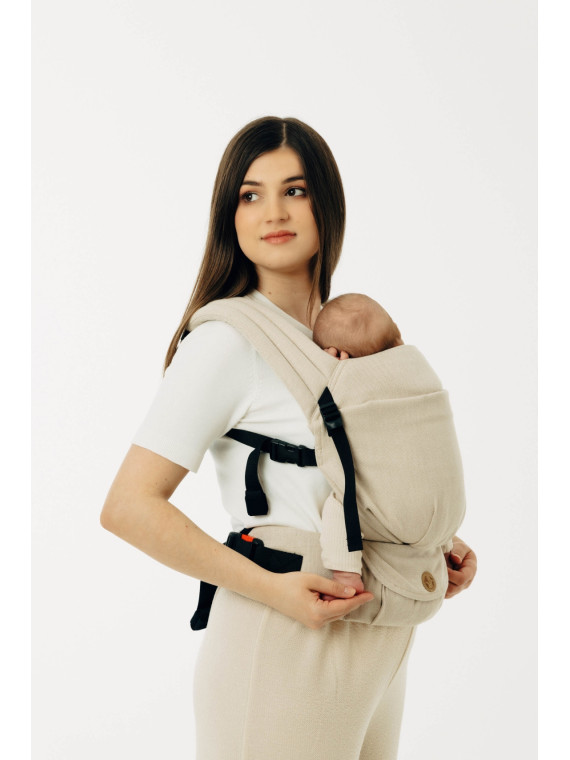 LennyLight – lightweight and intuitive baby carrier