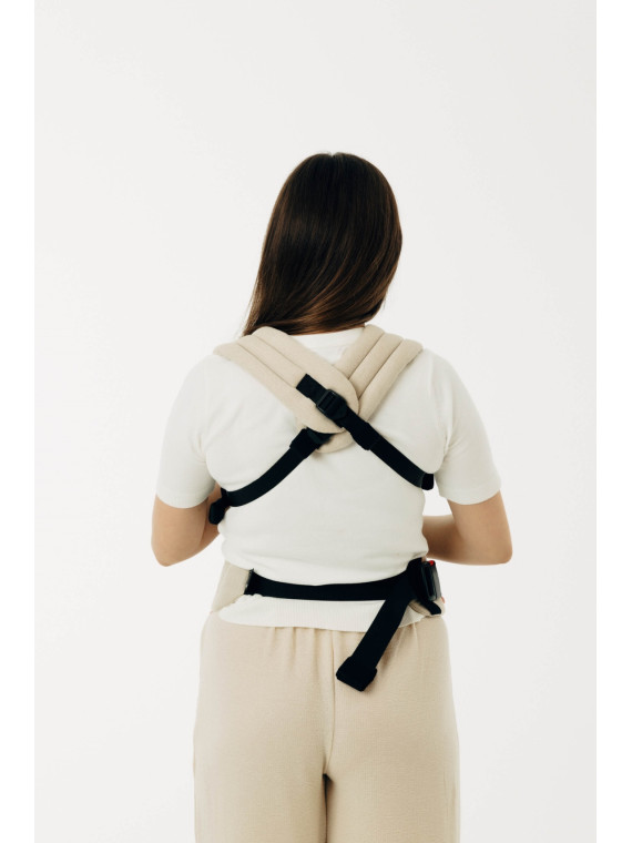 LennyLight – lightweight and intuitive baby carrier