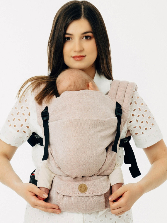 LennyLight – lightweight and intuitive baby carrier