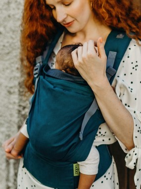 Boba X – adjustable ergonomic carrier from birth