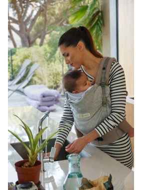 LOVE RADIUS HoodieCarrier 2 – ergonoomiline kandekott vastsündinule