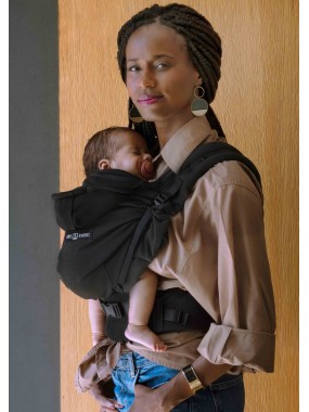 LOVE RADIUS HoodieCarrier 2 – ergonomic baby carrier from birth LOVE RADIUS HoodieCarrier 2 – ergonomic baby carrier from birth