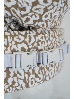 LOVE RADIUS HoodieCarrier 2 – ergonomic baby carrier from birth