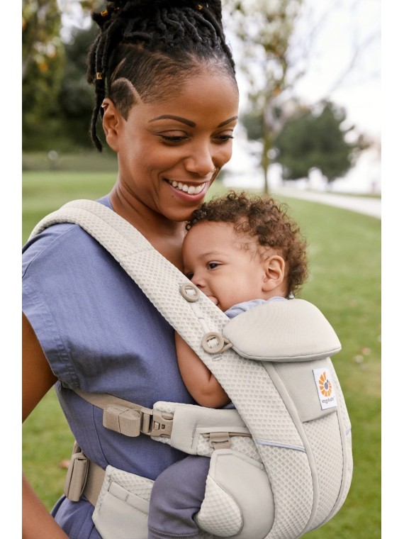 Ergobaby Omni Breeze – breathable comfort from newborn to toddler