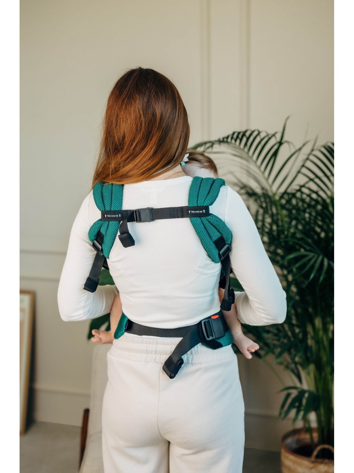 LennyLight – lightweight and intuitive baby carrier LennyLight – lightweight and intuitive baby carrier