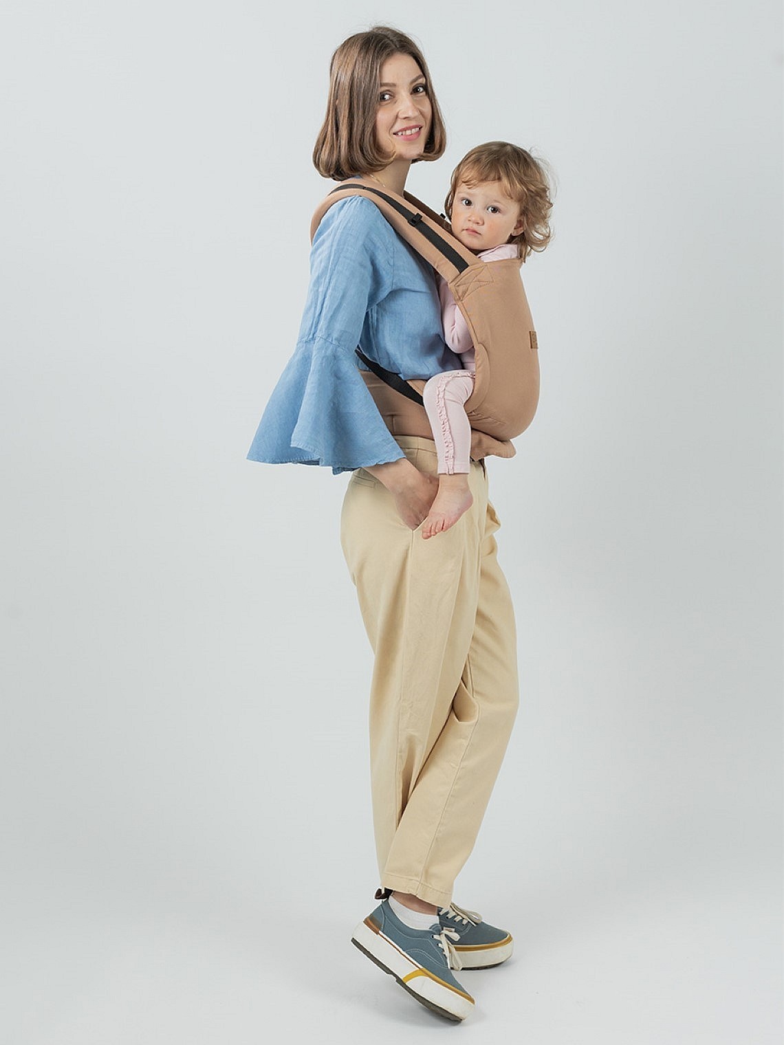 ISARA Quick Full Buckle – easy, fast, and ergonomic baby carrier ISARA Quick Full Buckle – easy, fast, and ergonomic baby carrier