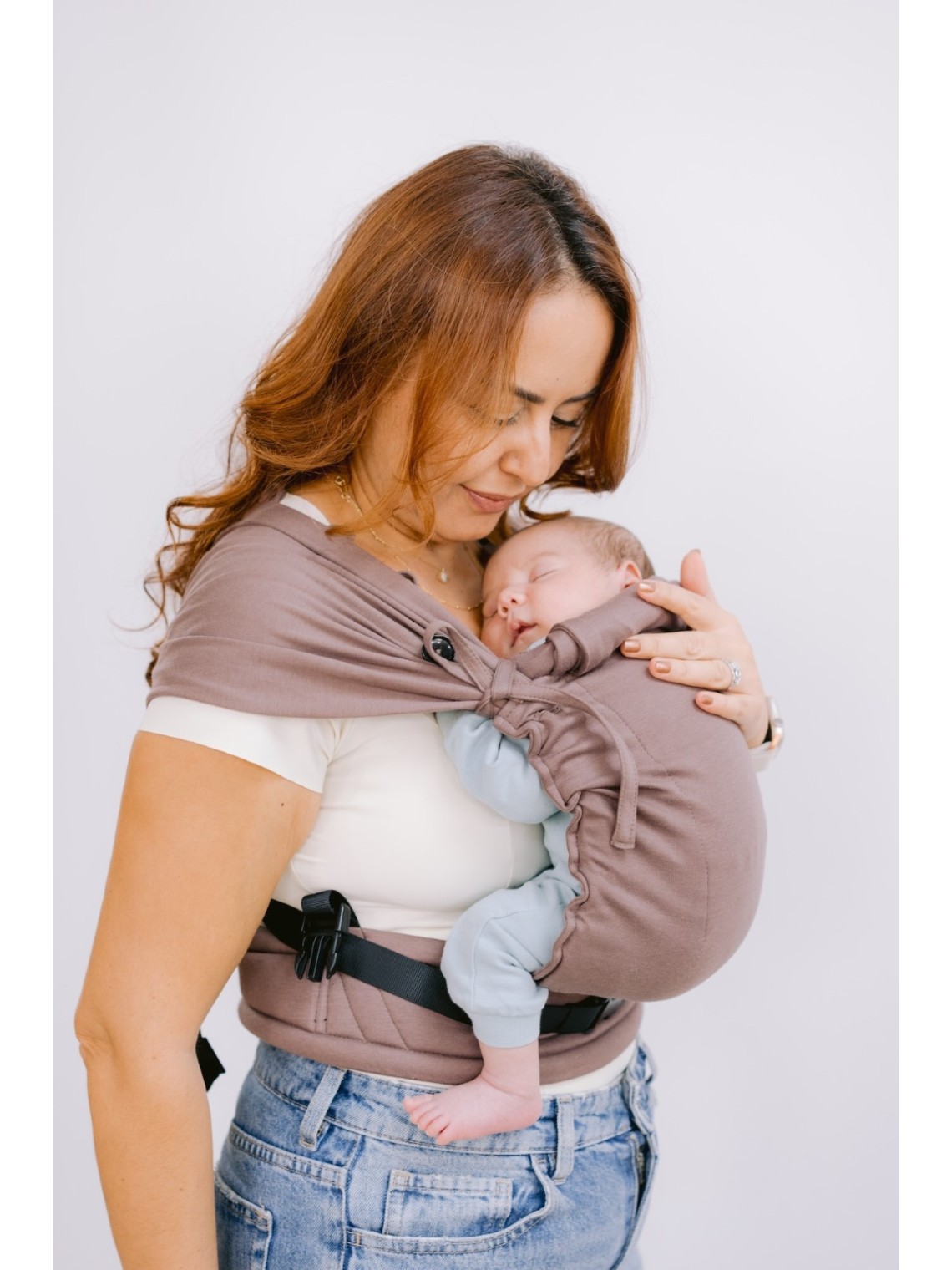 Neko Tiny – newborn baby carrier from 2.5 kg, made of stretchy wrap fabric Neko Tiny – newborn baby carrier from 2.5 kg, made of stretchy wrap fabric