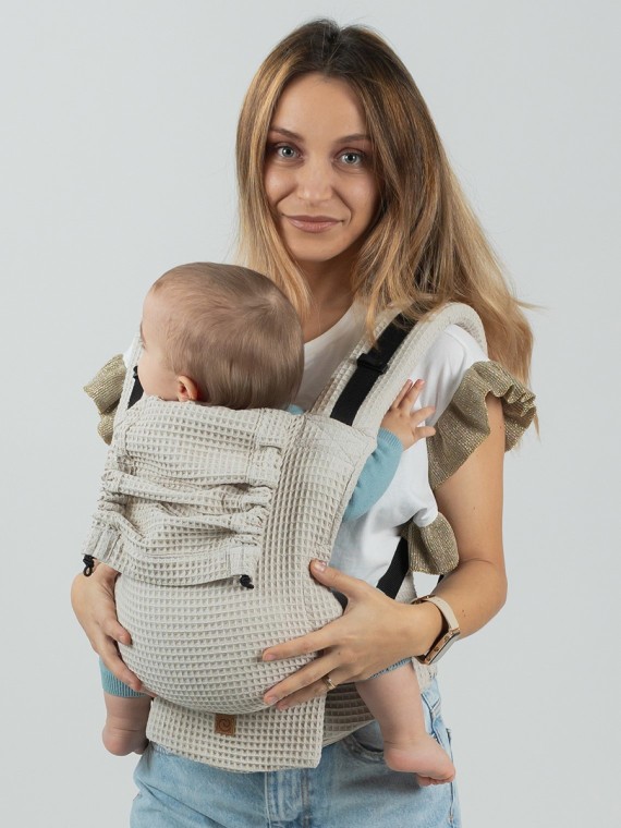 ISARA Quick Full Buckle – easy, fast, and ergonomic baby carrier