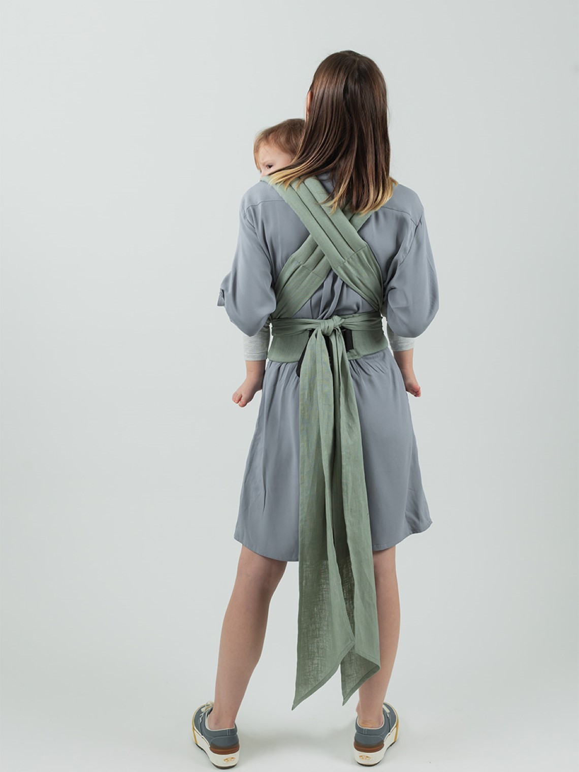 ISARA Quick Half Buckle – hybrid baby carrier with buckle and wrap flexibility ISARA Quick Half Buckle – hybrid baby carrier with buckle and wrap flexibility
