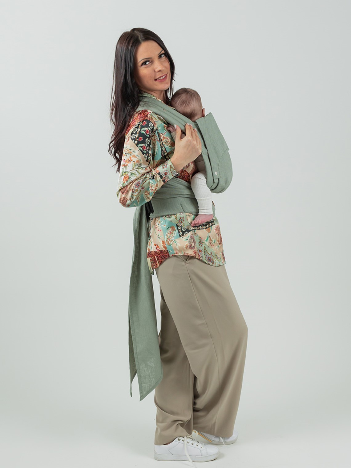ISARA Quick Half Buckle – hybrid baby carrier with buckle and wrap flexibility