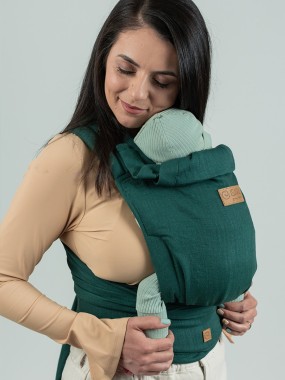 ISARA Quick Half Buckle – hybrid baby carrier with buckle and wrap flexibility ISARA Quick Half Buckle – hybrid baby carrier with buckle and wrap flexibility