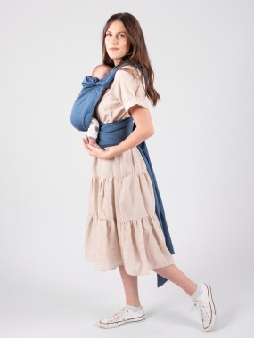 ISARA Quick Half Buckle – hybrid baby carrier with buckle and wrap flexibility ISARA Quick Half Buckle – hybrid baby carrier with buckle and wrap flexibility