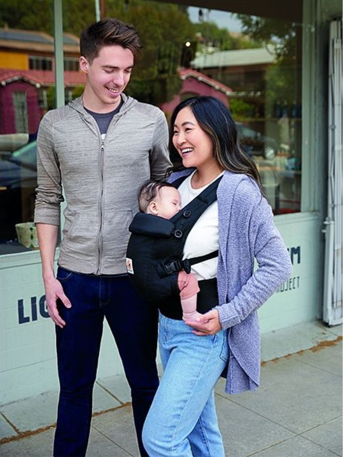 Ergobaby Adapt baby carrier – from newborn to toddler