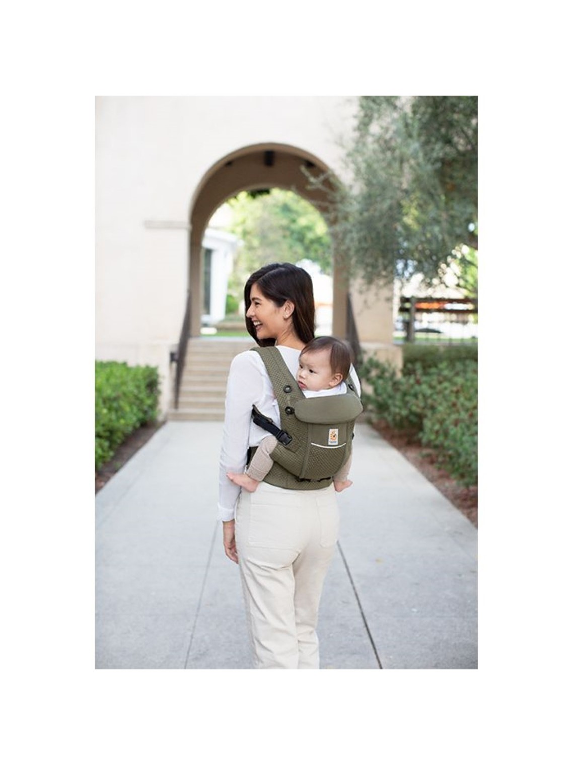 Ergobaby Adapt kandekott – vastsündinust kuni 20 kg Ergobaby Adapt kandekott – vastsündinust kuni 20 kg